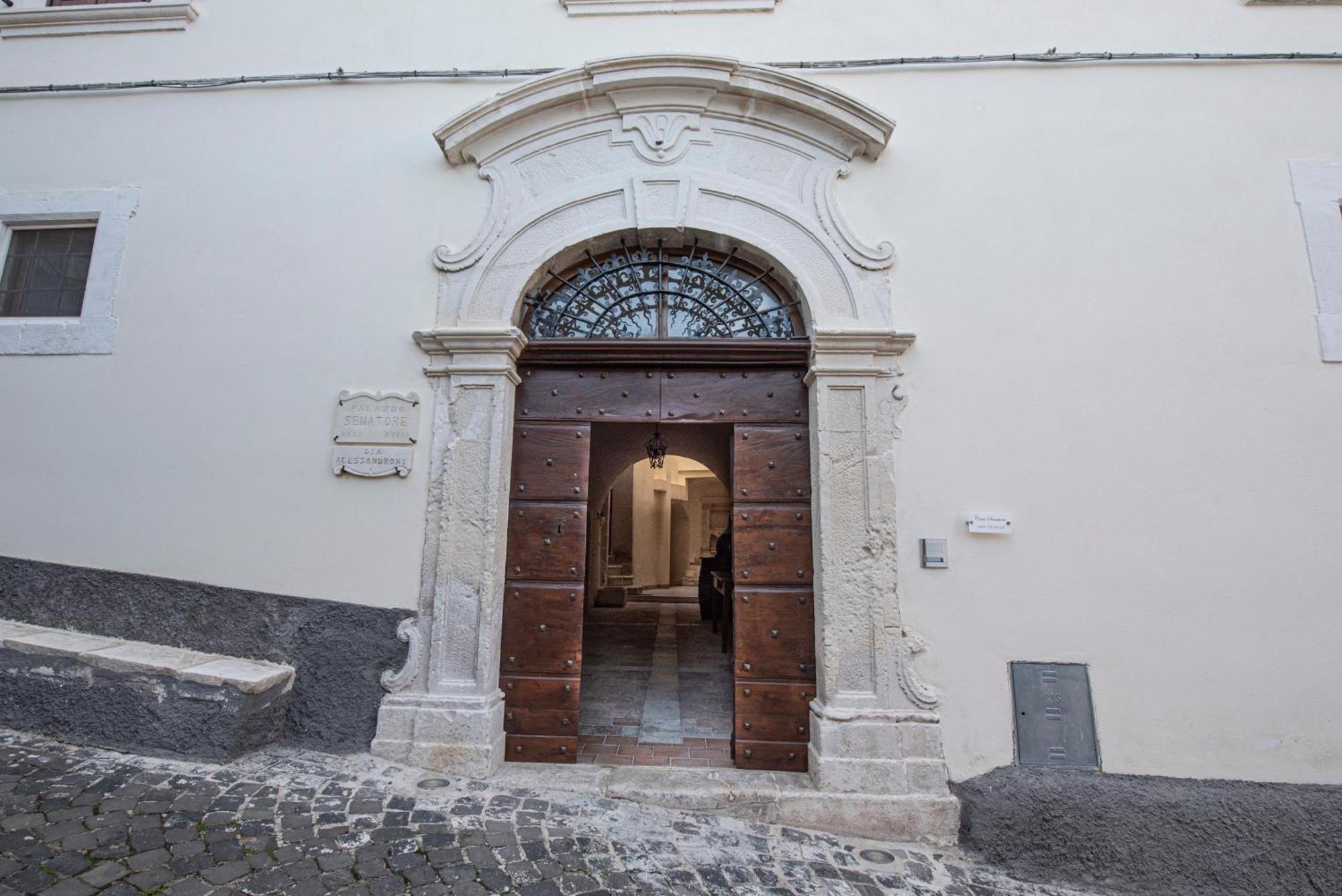 Casa Senatore Capestrano Zewnętrze zdjęcie